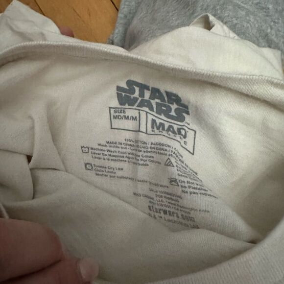 Disney Starwars Mandelorian Baby Grogu Tshirt Size M - Picture 8 of 11